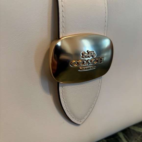 Coach Eliza Bag - Picture 12 of 14